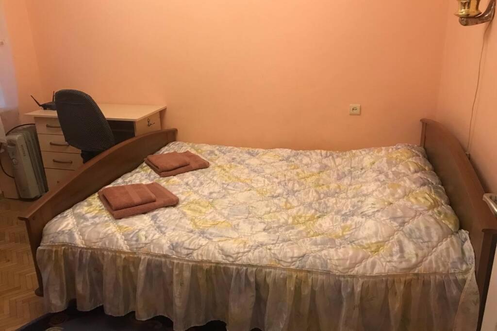 Уютненькая Квартирка كييف المظهر الخارجي الصورة